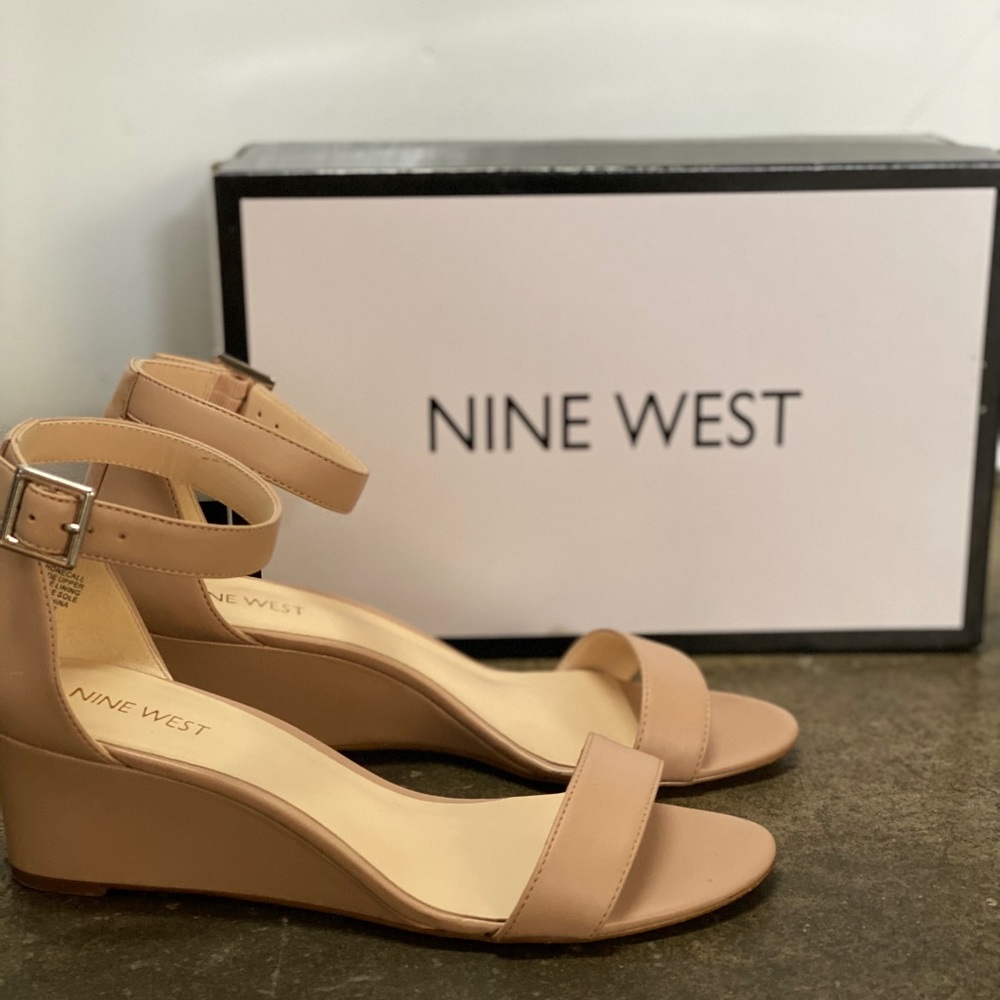 Nine West Nude Sandals